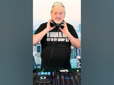 Deep house mix short techno technodance dj musicatechno electronicmusic technofordummies