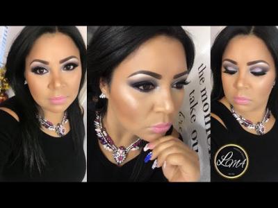 MAQUILLAJE DE NOCHE CON DELINEADOR DESVANECIDO 