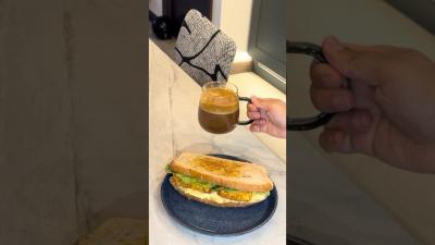 Crispy Hash Brown Egg Sandwich