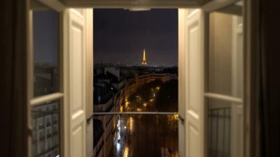 Rain Sounds for Deep Sleep  Paris City at Night 4K
