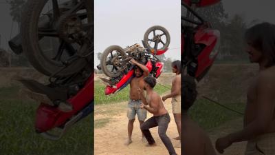YouTube shorts video 135 KG bhajan Uthaye hain support Kare trending song viral video 