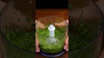 Esta receta de pasta cremosa con pesto y burrata será la envidia de cualquier chef