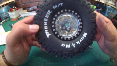 NEW WHEELS AND WEIGHTS FOR THE TRACTION HOBBY JEEP SCALE 18