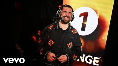 Noah Kahan  Rein Me In Sam Fender cover in the Live Lounge