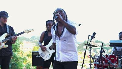 Akeem  The Revolutionists  One Man She Love  Live Band Performance