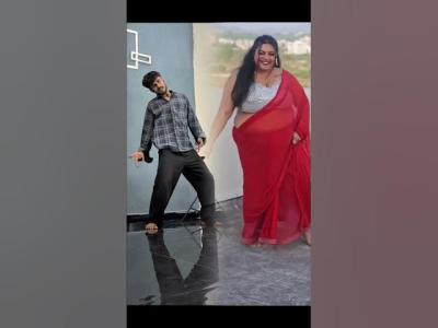 Bayilone ballipelike folksong beautifulfolksong dance born a entertainment folkmusic