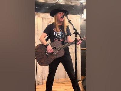 Hillbilly Rock Star shorts singersongwriter originalsong music