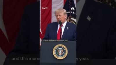 President Trump pays tribute to fallen American service members during Memorial day ceremony