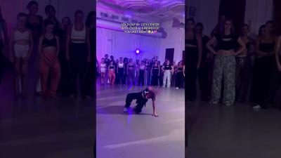Part 164 feels like a live performance arianagrande choreobyg
