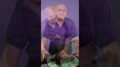 Stand tall with your next 3D cake This Giraffe Cake tutorial walks you through carving structur